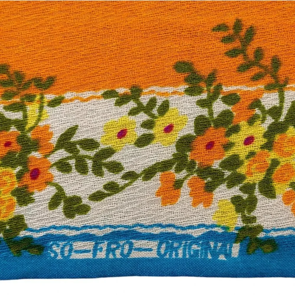 3 7/8 Yds Vintage 1970's Hawaiian Acrylic Crepe SO-FRO ORIGINALS FABRIC Bouquets